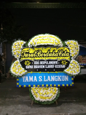 Papan Bunga Duka di Baktiya Barat