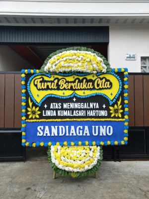 Papan Bunga Duka di Baktiya Barat