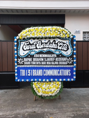 Papan Bunga Duka di Baktiya Barat